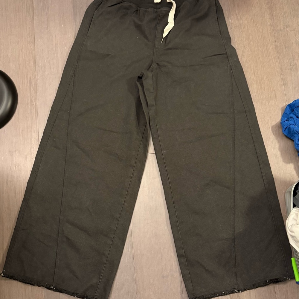 Aerie Black Wide-Leg Sweatpants